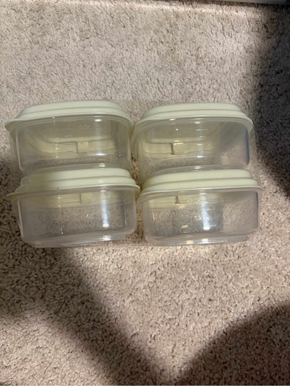 Set of 4 Clear Food Storage Containers with Cream Lids